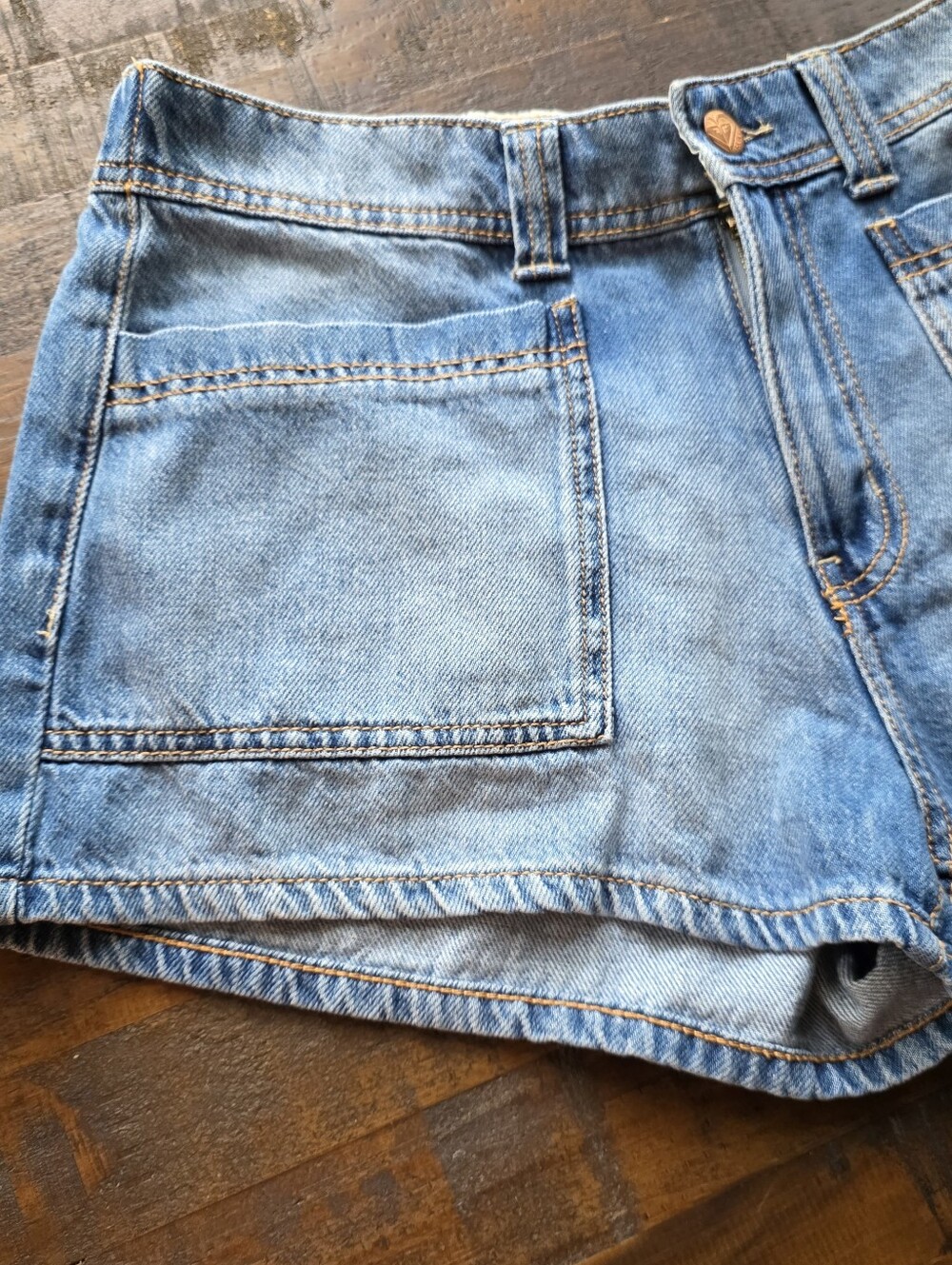 Roxy Light Blue Denim Pocket Shorts - Picture 2 of 7